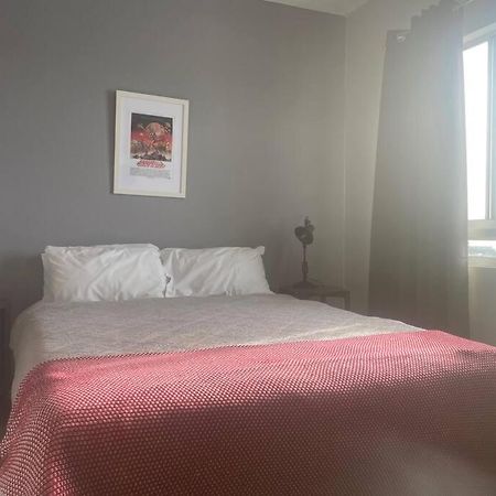 Two Bedroom Apartment High Point Of Any Stay In The City Townsville Bagian luar foto