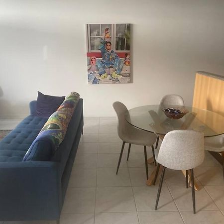 Two Bedroom Apartment High Point Of Any Stay In The City Townsville Bagian luar foto
